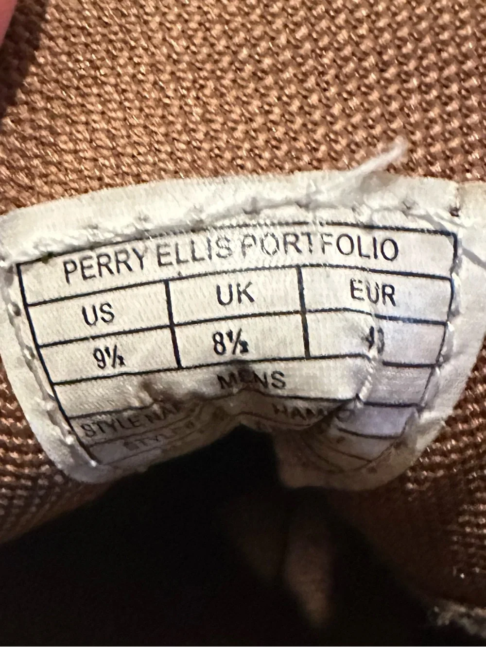 Perry Ellis Portfolio Brown Chukka Suede Style Boots Size 9 1/2